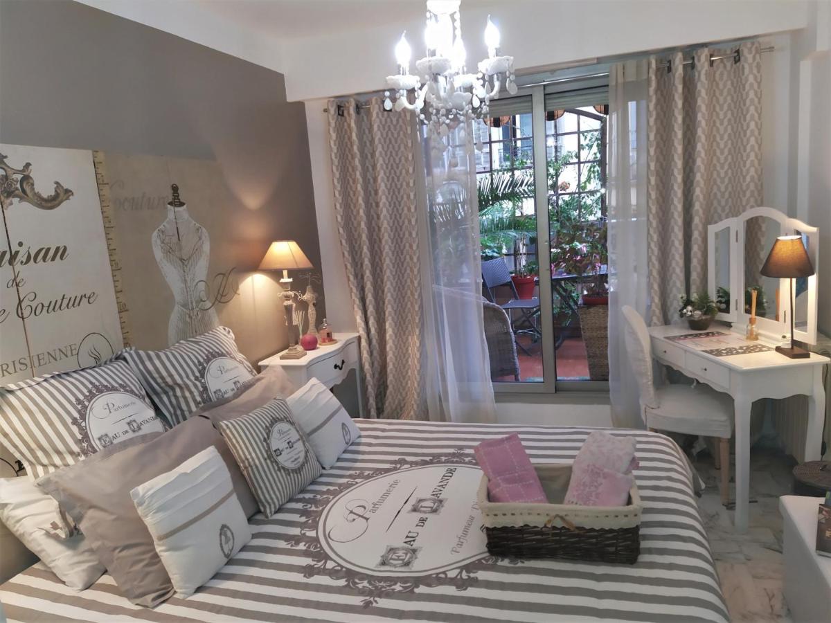 Chambre D'hote De Charme Avec Petit Dejeuner Offert * Nizza